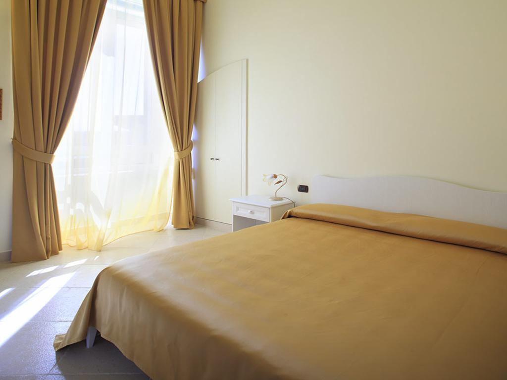Tenuta Lama Gorga Trani Habitación foto